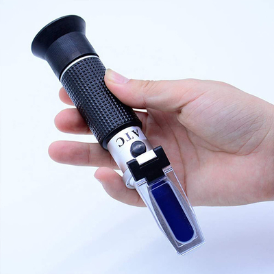 0-90% Réfractomètre numérique portable Brix pour la mesure précise du sucre dans le jus de fruits
